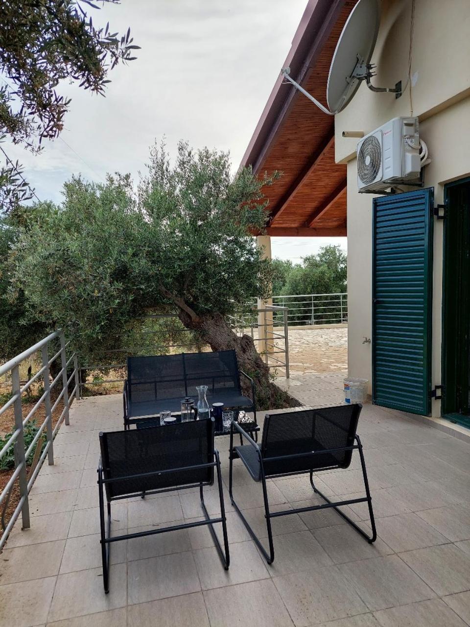Villa Near Seitan Beach Khordhakion Exterior photo